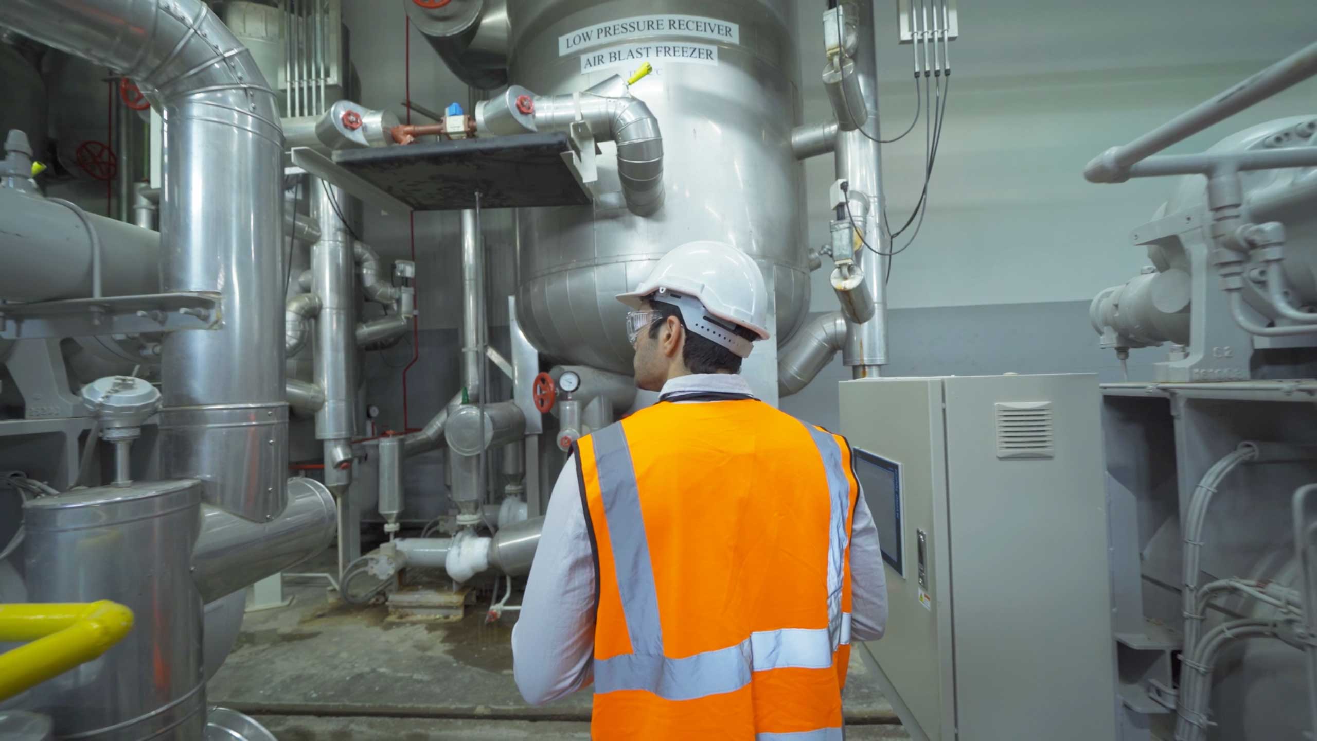 Industrieanwedung, Mann, Ventillösung